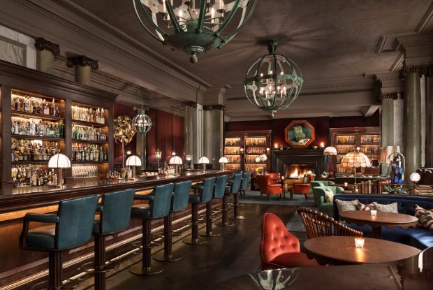 Scarfes Bar